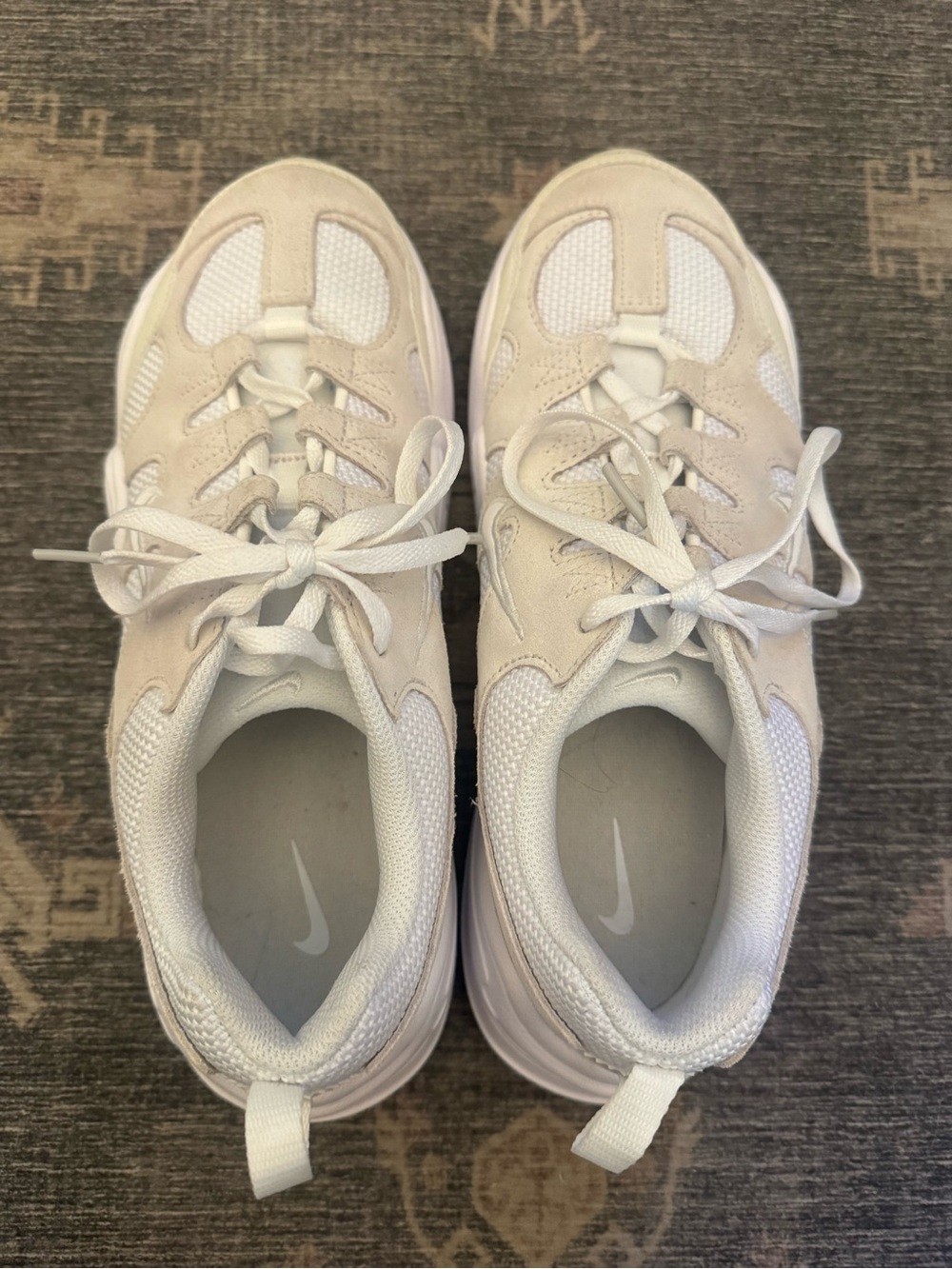 Nike Tech Hera Low Top Lace-Up Sneaker Mesh/Rubber White/Beige DR9761-100 - Picture 6 of 8